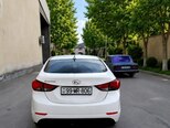 Hyundai Elantra-5