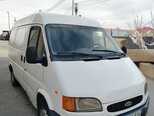 Ford Transit-1