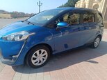 Toyota Sienta-17