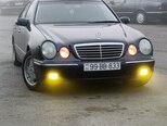 Mercedes E 270-7