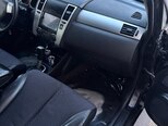 Nissan Tiida-4