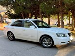 Hyundai Sonata-2