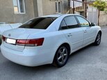 Hyundai Sonata-5
