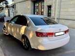 Hyundai Sonata-4