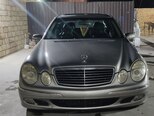 Mercedes E 320-1