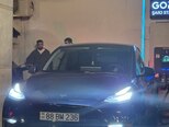 Tesla Model Y-4