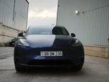 Tesla Model Y-1