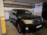 Toyota Land Cruiser-2
