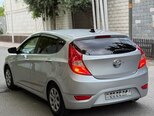 Hyundai Accent-5