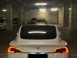 Tesla Model 3-4