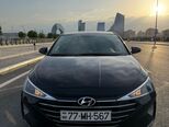Hyundai Elantra-2