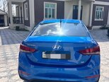 Hyundai Accent-2
