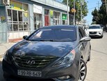 Hyundai Sonata-6