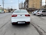 Kia Rio-3