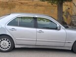 Mercedes E 220-2