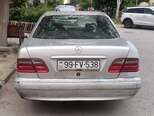 Mercedes E 220-3