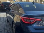 Hyundai Sonata-9