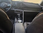 Hyundai Elantra-13