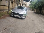Hyundai Elantra-1