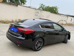 Kia Cerato-7