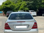 Mercedes E 240-2