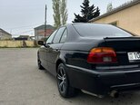 BMW 528-7