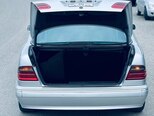 Mercedes E 320-12
