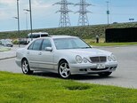 Mercedes E 320-6