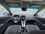 Chevrolet Cruze-13