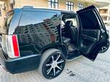 Cadillac Escalade-21