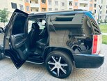 Cadillac Escalade-20