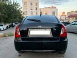 Hyundai Accent-3