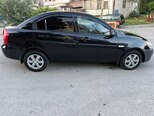 Hyundai Accent-4