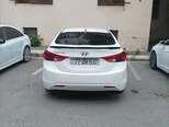 Hyundai Elantra-6
