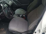 Hyundai Elantra-13