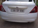 Nissan Sunny-6