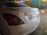 Nissan Sunny-11