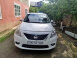 Nissan Sunny-1
