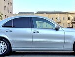 Mercedes E 240-6