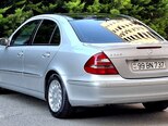 Mercedes E 240-10