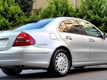 Mercedes E 240-11