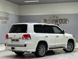 Toyota Land Cruiser-8