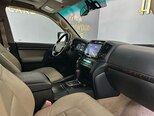 Toyota Land Cruiser-20