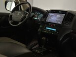 Toyota Land Cruiser-14