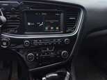Kia K5-4