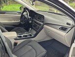 Hyundai Sonata-2