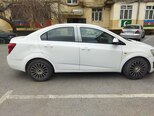 Chevrolet Aveo-10