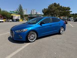Hyundai Elantra-14