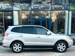 Hyundai Santa Fe-12