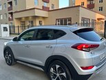 Hyundai Tucson-4